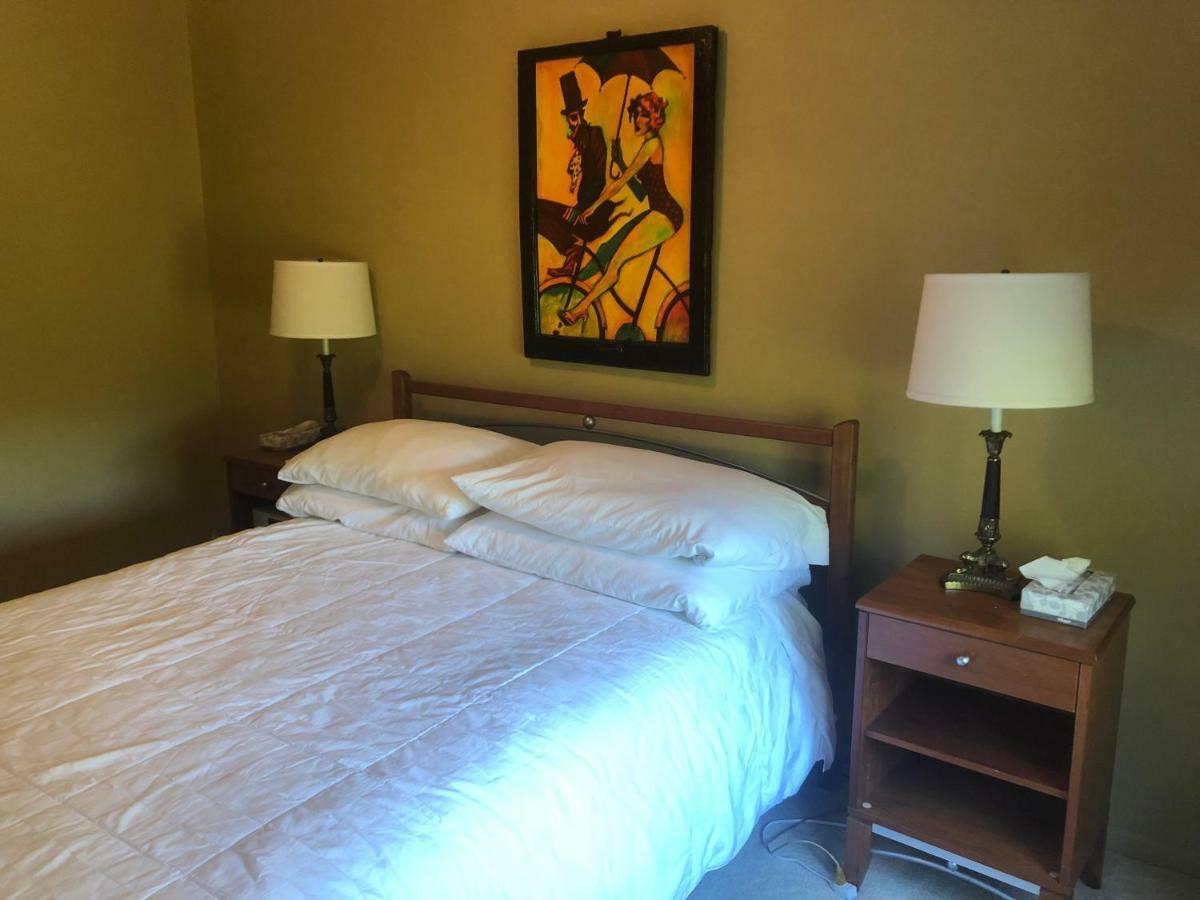 Huron River Guest House Ann Arbor Ngoại thất bức ảnh